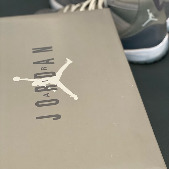 Air Jordan Retro 11s - Picture 1 of 5